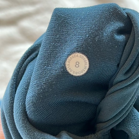 Lululemon align 25” leggings - Picture 2 of 4